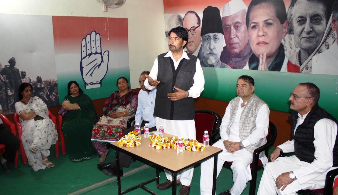 Kashmir, Kashmiryat incomplete without KPS: Congress
